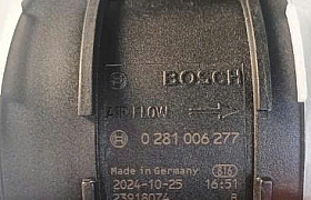 0281006277 Cảm biến lưu lượng khí nạp