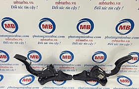 327102B100 Chân ga Santafe 