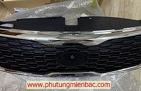 863502P500 Mặt ca lăng Kia Sorento