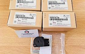 946008C100 Cảm biến chân ga Univer/Hd270/Trago