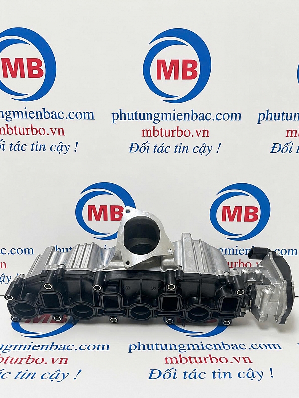03L129711E    Cổ hút Audi Q5 2010