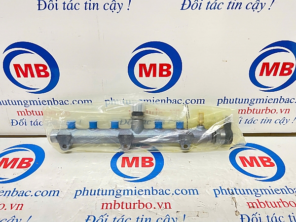 314004A440 Thanh rail nhiên liệu Grand Starex 