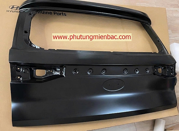 72800K3510  Pa-nen cửa hậu Venue