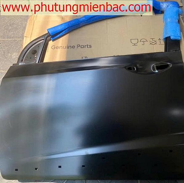 76003B4031 Cửa trước trái Grand I10