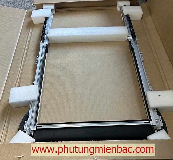 81650S1020NNB Cuộn cáp cửa sổ nóc kèm thanh ray Santafe 2022