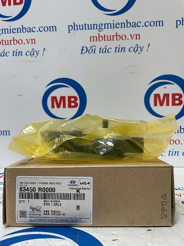 83450R0000 Motor lên xuống kính cửa sau trái Carnival