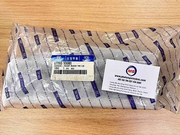 872931D000 Nẹp nóc xe sau trái Carens