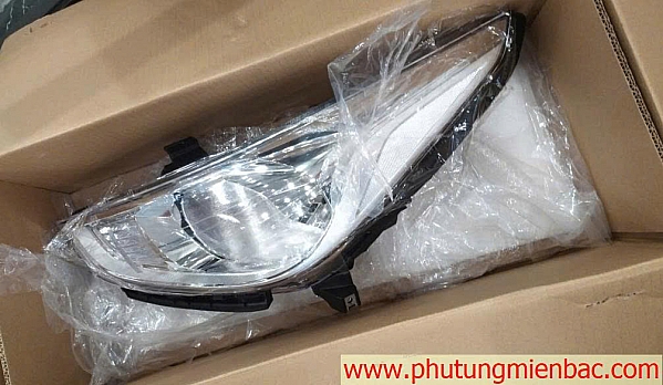 92101H6000 Đèn pha trái Accent 2018