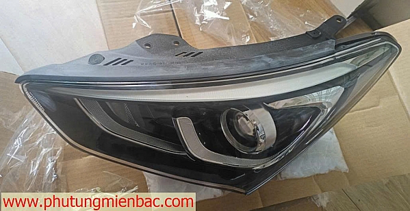 921032W620 Đèn pha trái Santafe