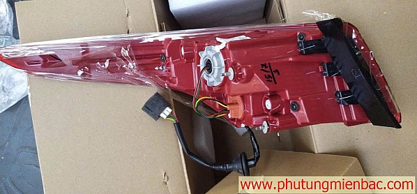 92401H6600 Đèn hậu ngoài trái Accent 2021 