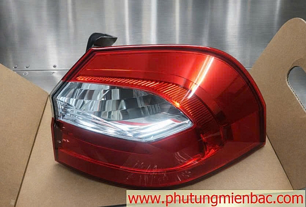 924021W250 Đèn hậu phải Rio 2011-2015