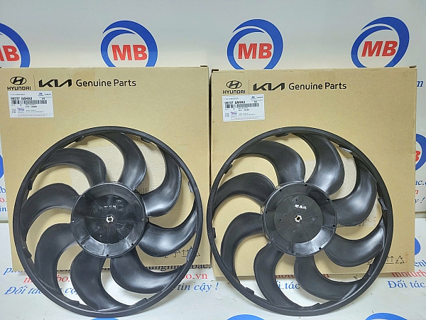 992378AHA0 Cánh quạt giàn nóng Univer